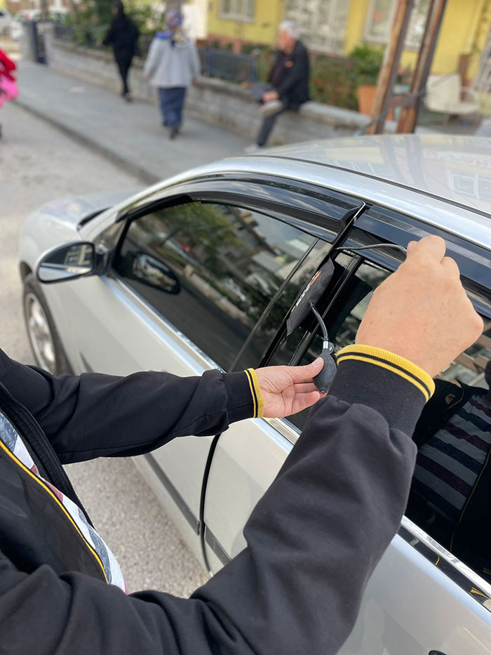 Yüreğir Oto Kilitçisi